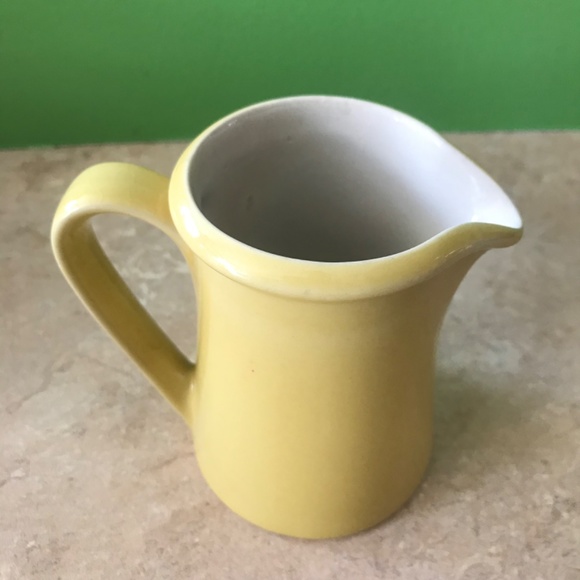 Yellow Creamer - Premiere - Colors of Spain - Picture 3 of 6